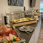 Pensjonat Weingut Erich Serwazi Mesenich