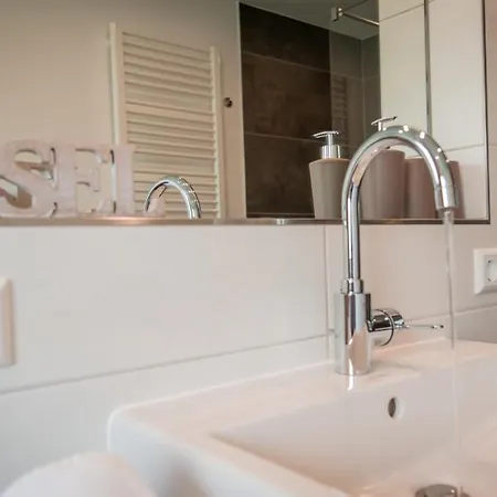 Weingut Erich Serwazi Konukevi