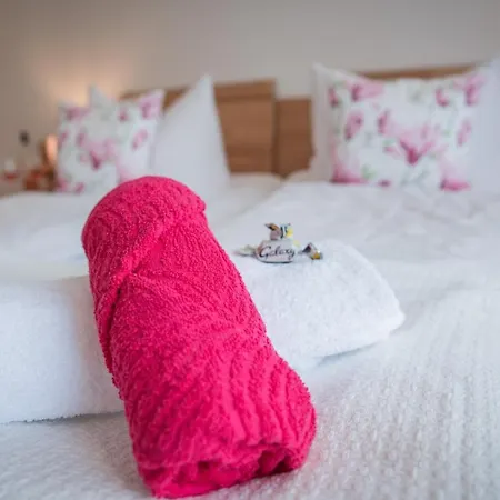 Weingut Erich Serwazi Konukevi 3*