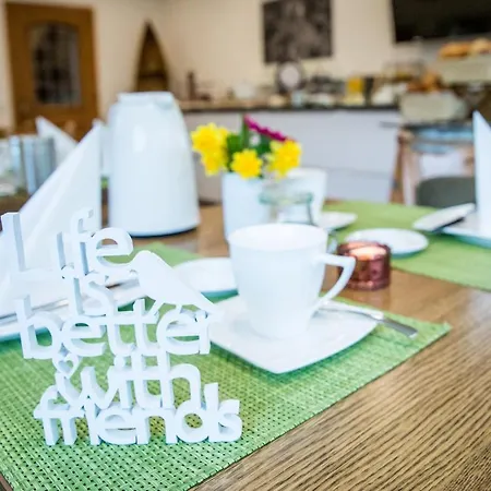 Weingut Erich Serwazi 3* ميسينيش