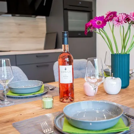 Weingut Erich Serwazi Pensionat Mesenich