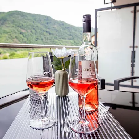 Weingut Erich Serwazi بيت ضيافة 3*