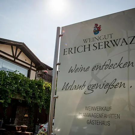 Weingut Erich Serwazi 3* Mesenich