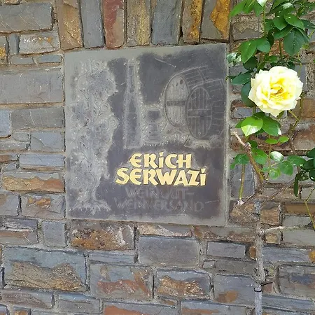 Weingut Erich Serwazi