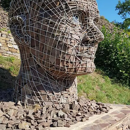 בית הארחה Weingut Erich Serwazi