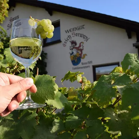 Gasthof Weingut Erich Serwazi *