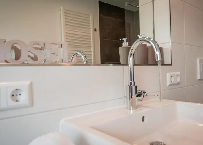 Weingut Erich Serwazi Gasthuis