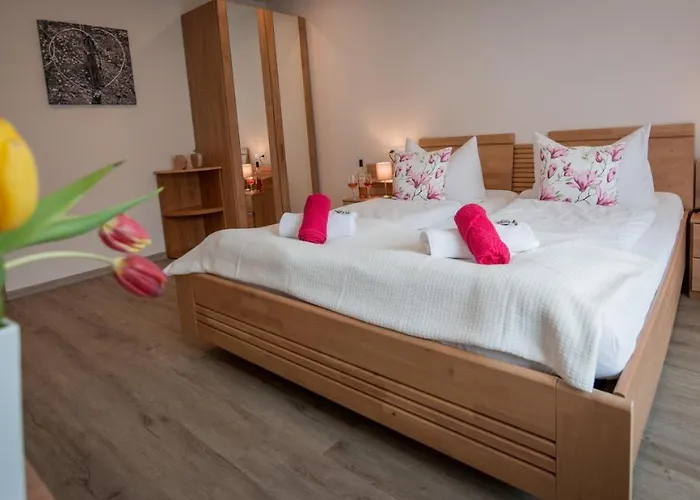 Weingut Erich Serwazi Casa de hóspedes 3*