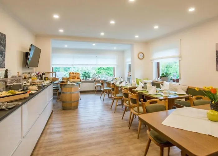 Weingut Erich Serwazi 게스트하우스