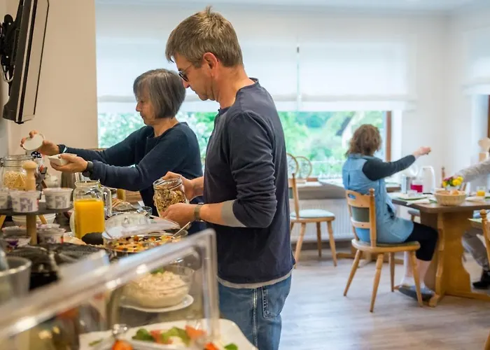 Weingut Erich Serwazi 게스트하우스