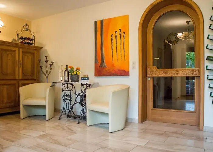 Casa de hóspedes Weingut Erich Serwazi 3*