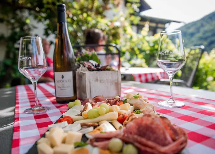 Weingut Erich Serwazi 게스트하우스 3*