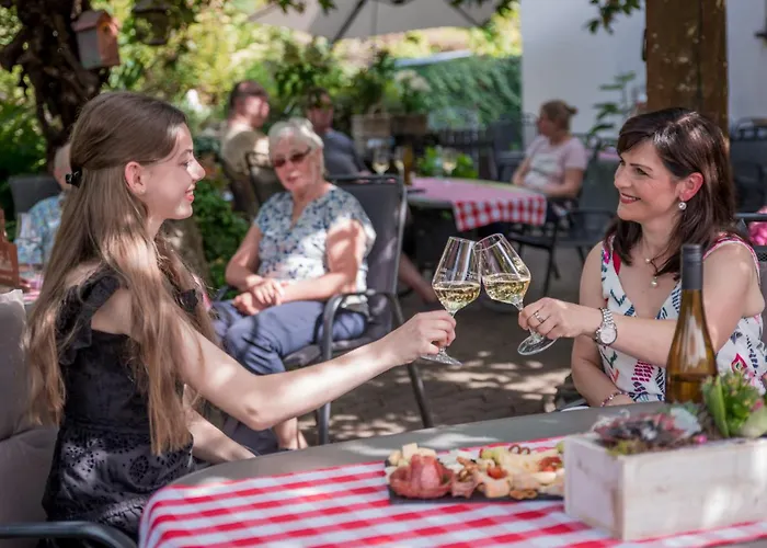 Gasthuis Weingut Erich Serwazi