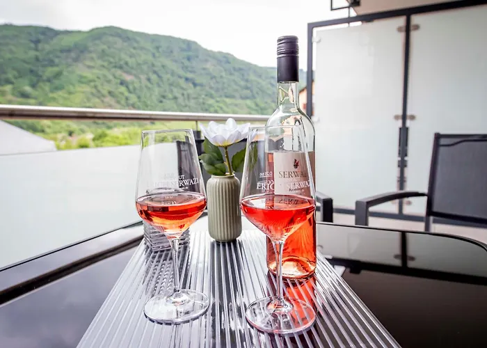 Weingut Erich Serwazi Casa de hóspedes 3*