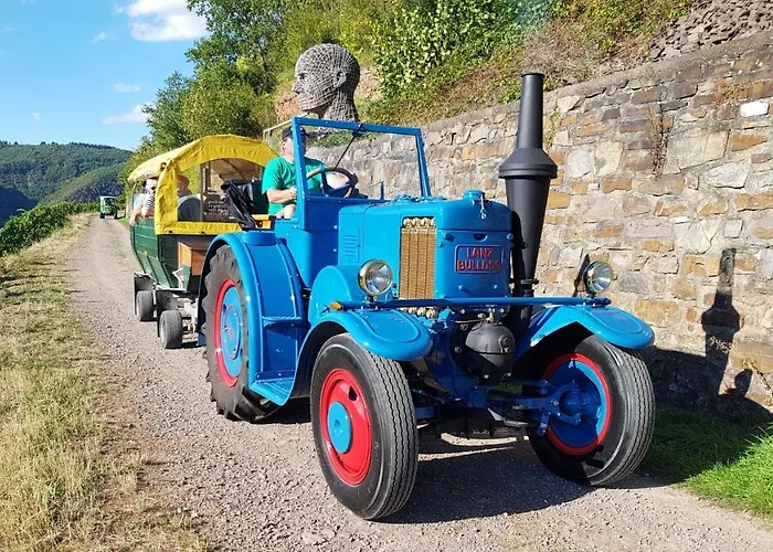 Weingut Erich Serwazi Gasthuis Mesenich